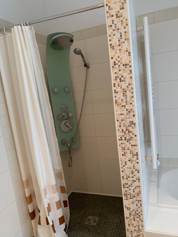 Nordsee und City fußläufig - FeWo mit großem Balkon Wilhelmshaven Exterior foto